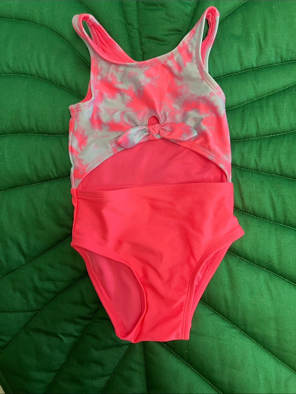 NWOT. Cat and Jack girls tie dye one piece swimsuit, pink/purple tie dye. 12mos